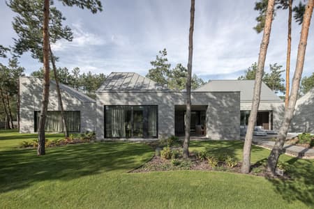 Multi-Unit House